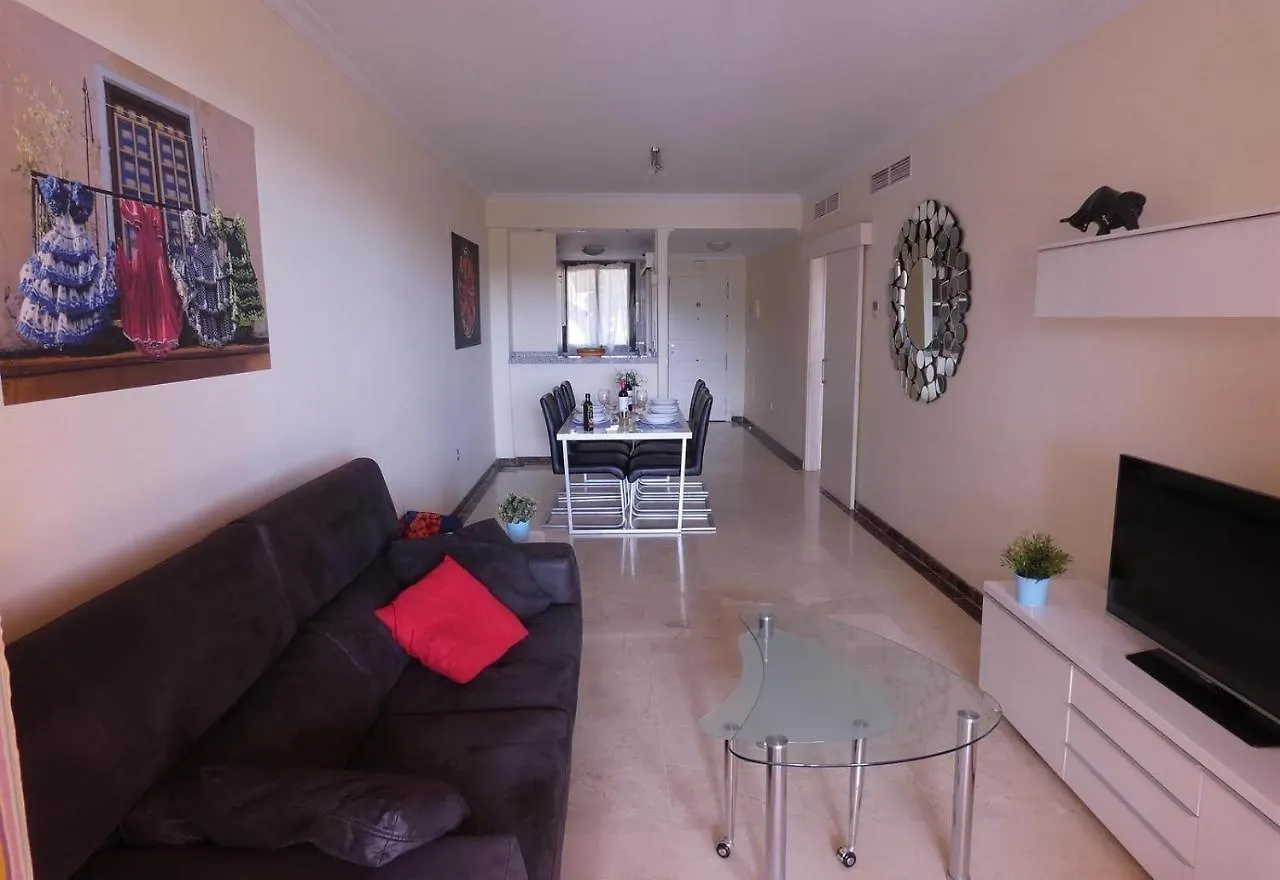 Spacious 2 Bedroom Apartment 914 Sitio de Calahonda